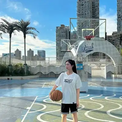 苏英